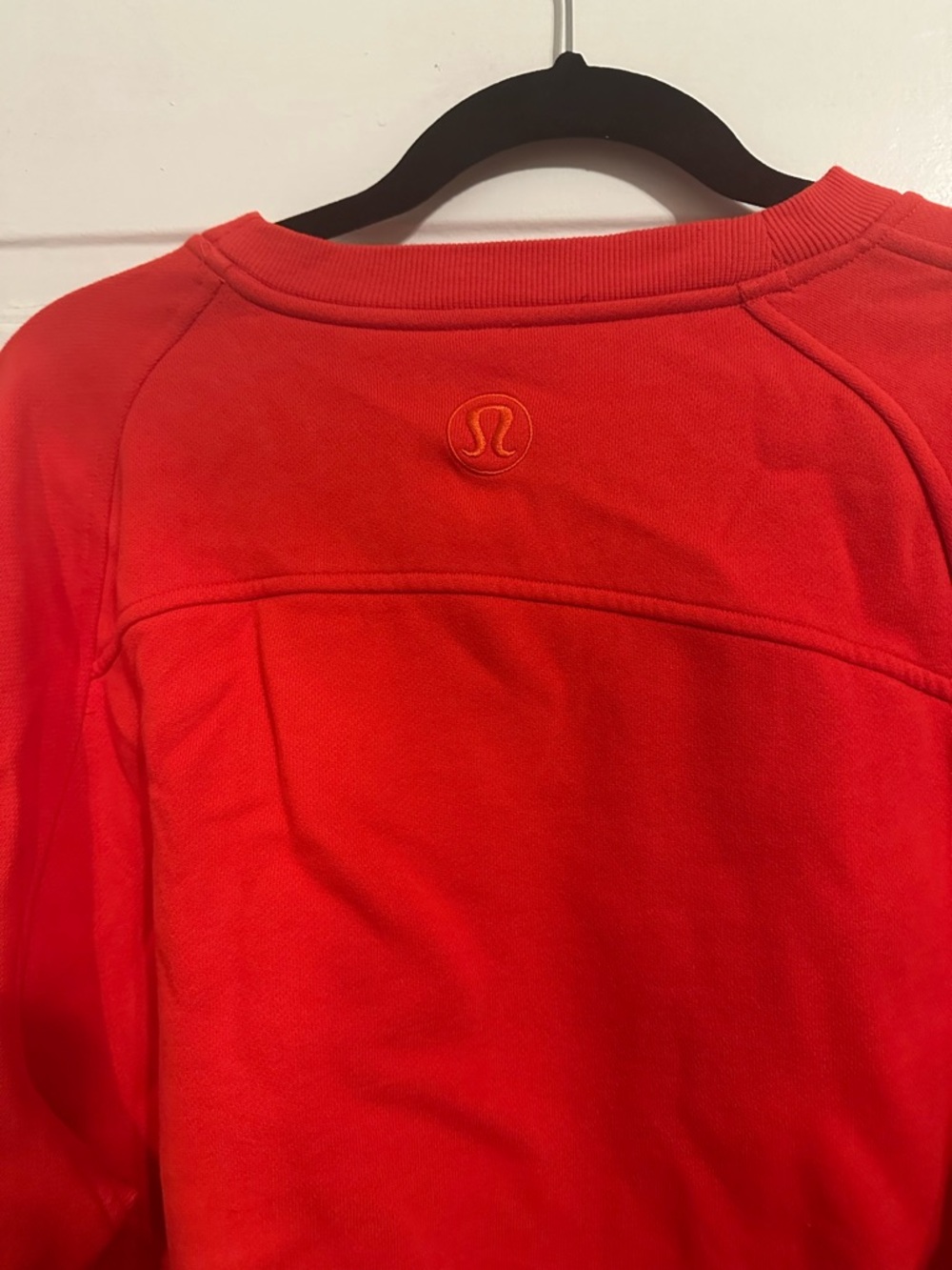 lululemon athletica Red Crewneck Sweatshirt with Embroidered Logo - Picture 4 of 5